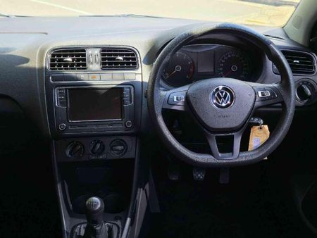 2024-Volkswagen-Polo-Vivo-14-Trendline-5-dr_6