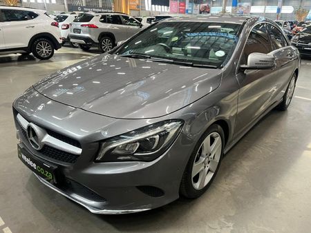 2017-Mercedes-Benz-CLA-200d-Urban-Auto_2