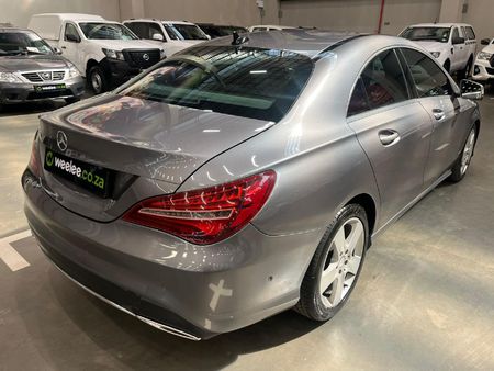 2017-Mercedes-Benz-CLA-200d-Urban-Auto_6
