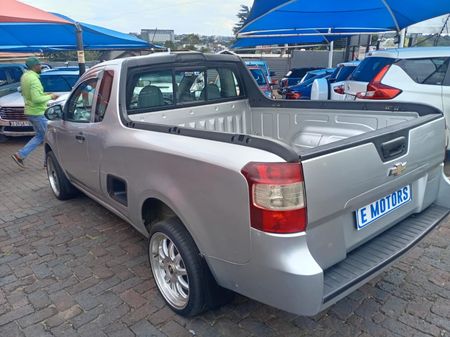 2017-Chevrolet-Utility-14-AC_11