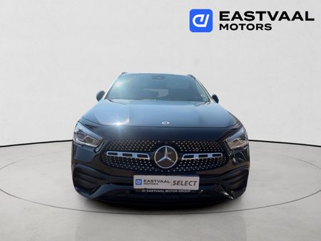 2022-Mercedes-Benz-GLA-200-Progressive-Auto_1
