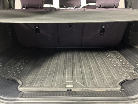 2021-Land-Rover-Defender-110-D240-177kW_12