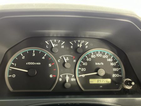 2020-Toyota-Land-Cruiser-79-45-D-Double-Cab_2