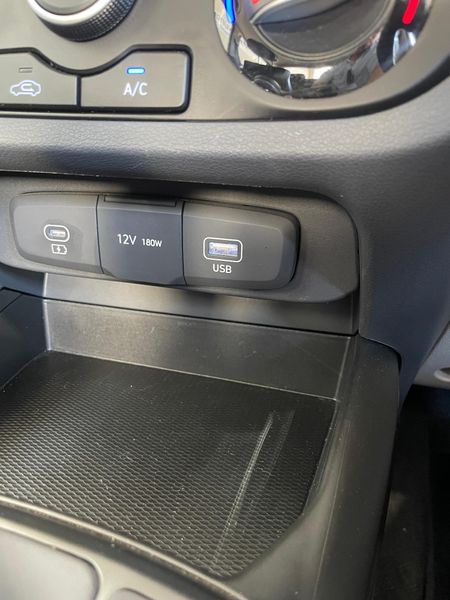 2024-Hyundai-Grand-i10-12-Fluid-Sedan-Auto_13
