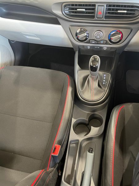 2024-Hyundai-Grand-i10-12-Fluid-Sedan-Auto_14