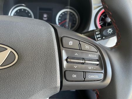 2024-Hyundai-Grand-i10-12-Fluid-Sedan-Auto_15