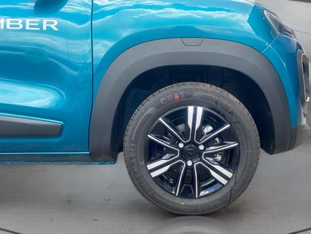 2026-Renault-Kwid-10-Climber_10