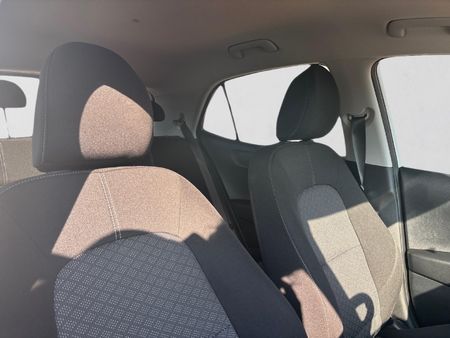 2026-Kia-Picanto-10-LS_15