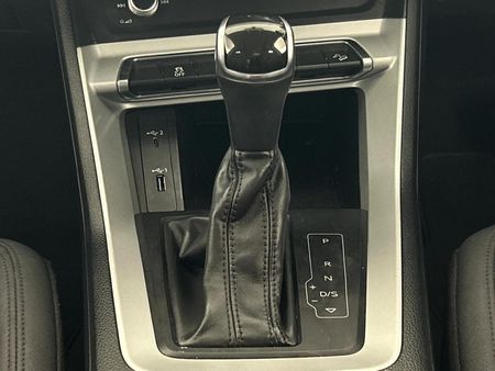 2021-Audi-Q3-14-TFSI-Auto-Advanced-35-TFSI_10