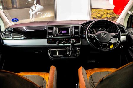 2018-Volkswagen-Caravelle-T6-20-BiTDI-Highline-Auto-4Motion_18