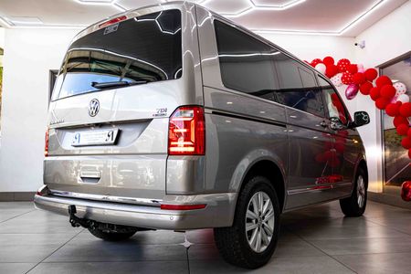 2018-Volkswagen-Caravelle-T6-20-BiTDI-Highline-Auto-4Motion_5