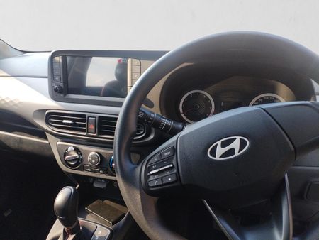 2026-Hyundai-Grand-i10-12-Motion-Auto_13