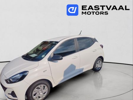2026-Hyundai-Grand-i10-12-Motion-Auto_2