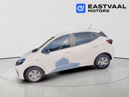 2026-Hyundai-Grand-i10-12-Motion-Auto_3