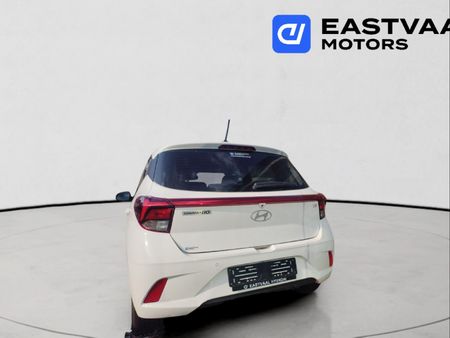 2026-Hyundai-Grand-i10-12-Motion-Auto_5