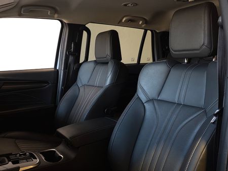 2025-Isuzu-Mu-x-30D-LS-4x4-Auto_15