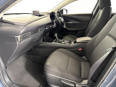 2022-Mazda-CX-30-20-Carbon-Edition-Auto_8