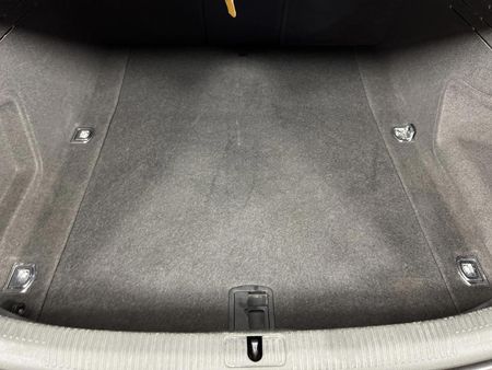 2022-Audi-A4-20-TDI-Auto-S-Line-35-TDI_14
