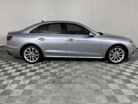 2022-Audi-A4-20-TDI-Auto-S-Line-35-TDI_17
