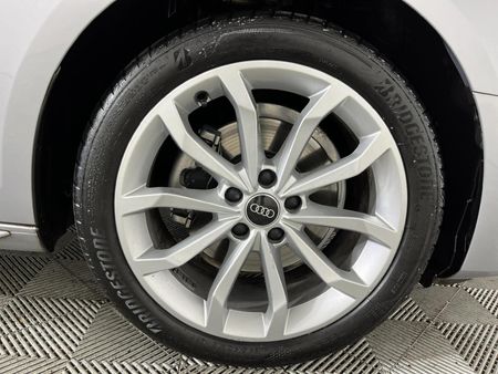 2022-Audi-A4-20-TDI-Auto-S-Line-35-TDI_5