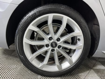 2022-Audi-A4-20-TDI-Auto-S-Line-35-TDI_7