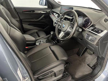 2022-BMW-X1-sDrive18d-M-Sport_9