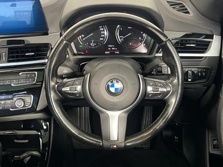 2022-BMW-X1-sDrive18d-M-Sport_12