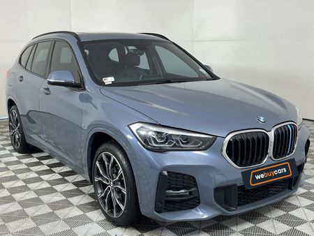 2022-BMW-X1-sDrive18d-M-Sport_17