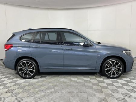 2022-BMW-X1-sDrive18d-M-Sport_18