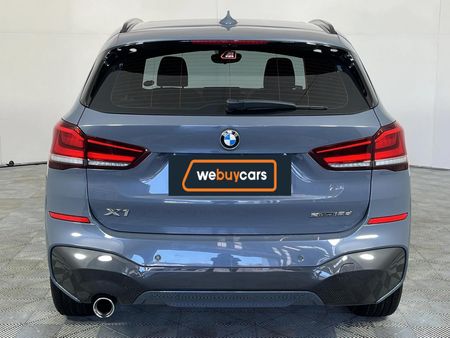 2022-BMW-X1-sDrive18d-M-Sport_19