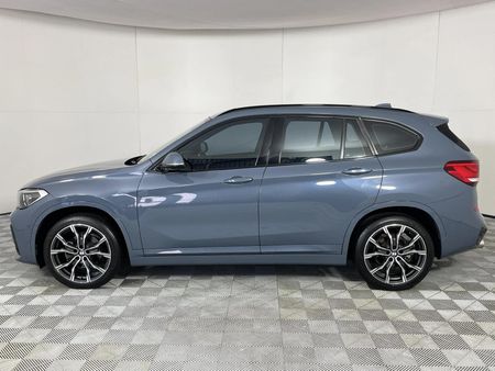 2022-BMW-X1-sDrive18d-M-Sport_20