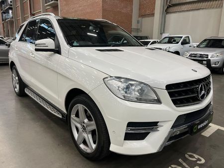 2013-Mercedes-Benz-ML-250-Bluetec_0