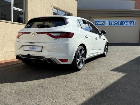 2018-Renault-Megane-IV-16T-GT-Auto-5-dr_1