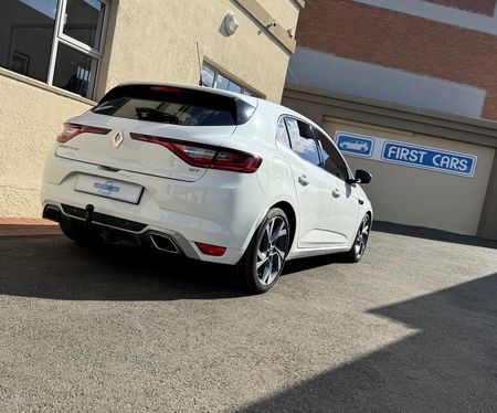 2018-Renault-Megane-IV-16T-GT-Auto-5-dr_21