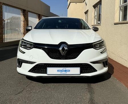 2018-Renault-Megane-IV-16T-GT-Auto-5-dr_2