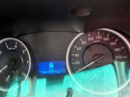 2016-Toyota-Hilux-24-GD-6-4x4-Single-Cab-Diesel-Manual_10