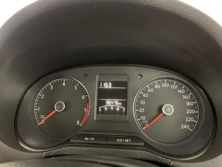 2021-Volkswagen-Polo-Vivo-16-Comfortline-Auto-5-dr_18