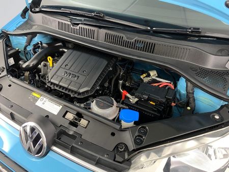 2017-Volkswagen-Up-Take-Up-10-5-dr_20
