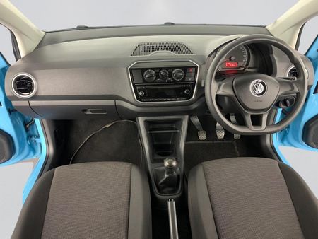 2017-Volkswagen-Up-Take-Up-10-5-dr_8