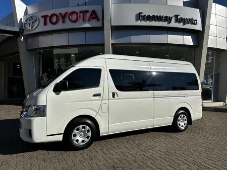 2026-Toyota-Quantum-25-D-4D-14-seat_0
