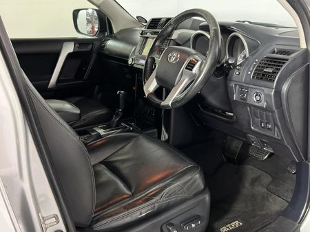 2014-Toyota-Land-Cruiser-Prado-30-TDI-TX-Auto_9