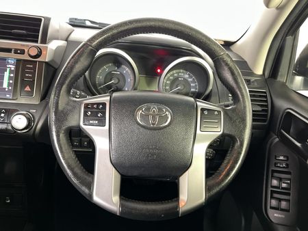 2014-Toyota-Land-Cruiser-Prado-30-TDI-TX-Auto_12