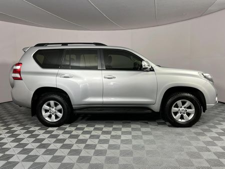 2014-Toyota-Land-Cruiser-Prado-30-TDI-TX-Auto_17