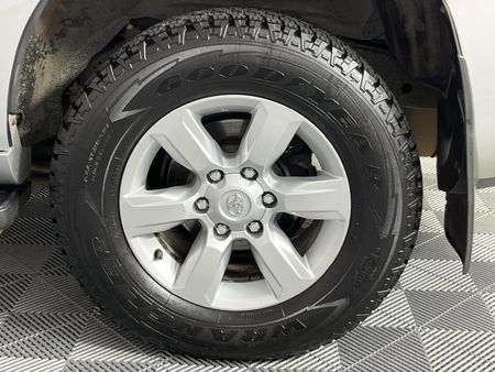 2014-Toyota-Land-Cruiser-Prado-30-TDI-TX-Auto_6
