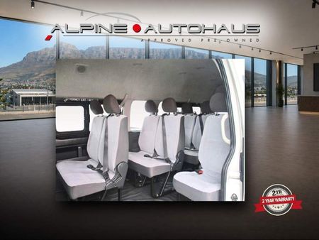 2023-Toyota-Quantum-25-D-4D-14-seat_11