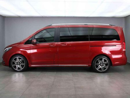 2021-Mercedes-Benz-V-Class-V-300d-Exclusive_3