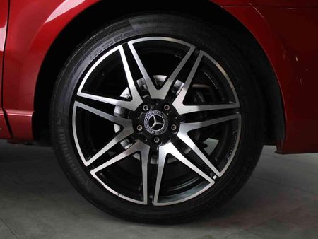 2021-Mercedes-Benz-V-Class-V-300d-Exclusive_6