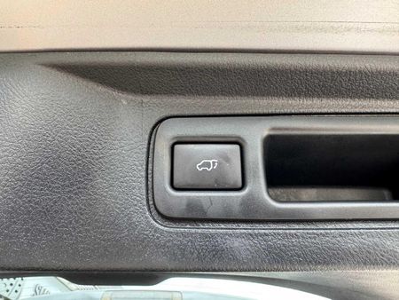 2025-Toyota-Fortuner-28-GD-6-RB-Auto_7