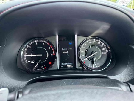 2025-Toyota-Fortuner-28-GD-6-RB-Auto_16