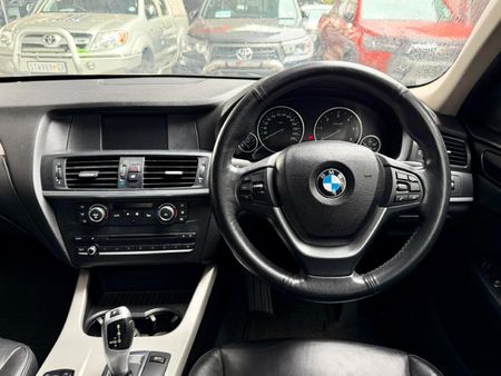 2012-BMW-X3-xDrive20d-Auto_12
